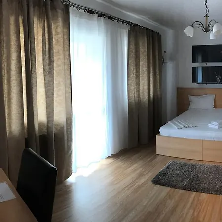 호텔 Nova 3*