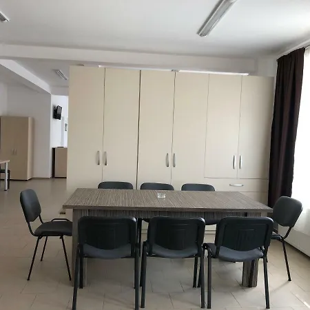 Otel Nova Bükreş