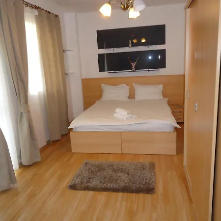 Nova Hotel 3*