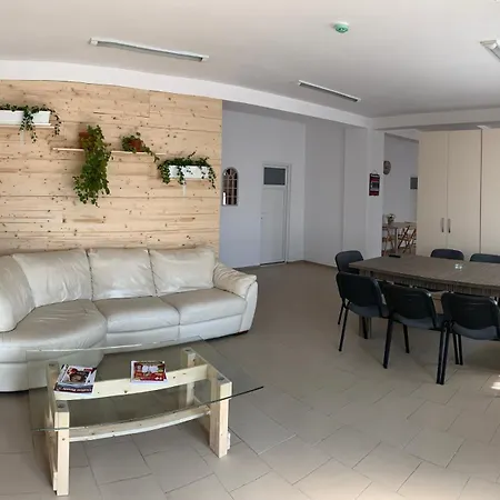 Nova Hotell